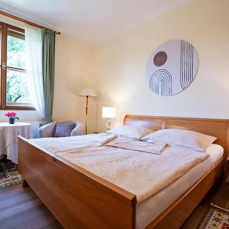 Im Garten - Haus Anna *