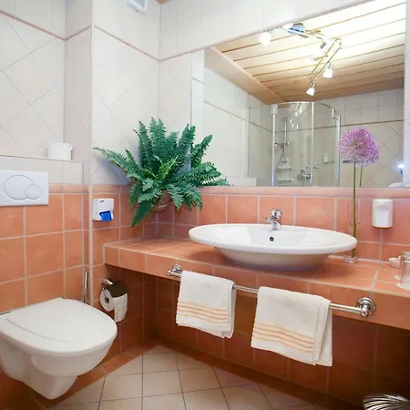 Im Garten - Haus Anna *