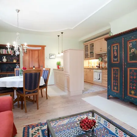 Im Garten - Haus Anna Апартаменты Грац