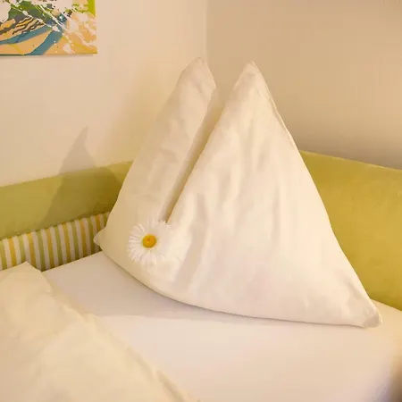 Im Garten - Haus Anna Apartman *