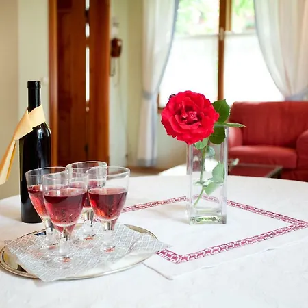 Appartement Im Garten - Haus Anna *