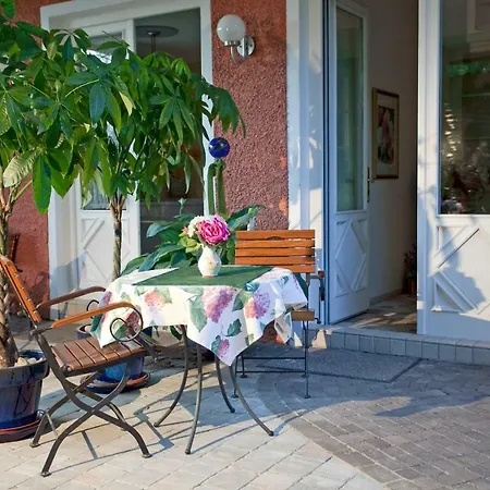 Im Garten - Haus Anna Apartment