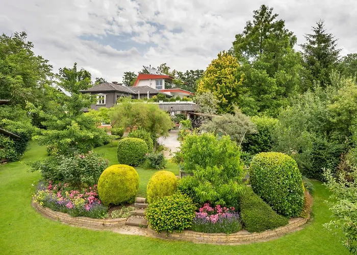 Im Garten - Haus Anna Грац