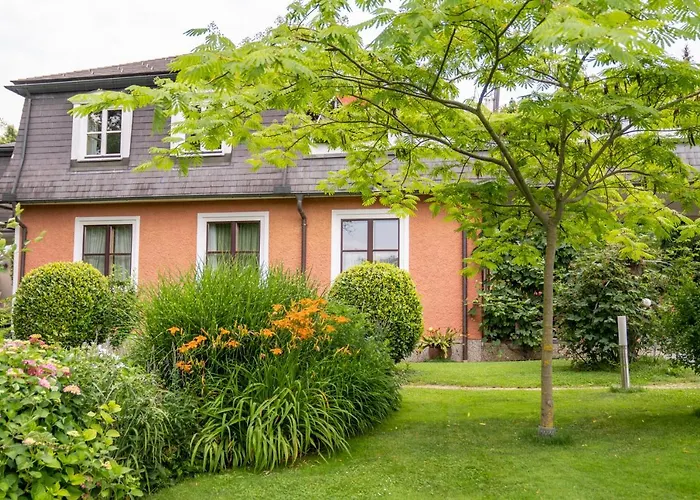 Im Garten - Haus Anna * Грац