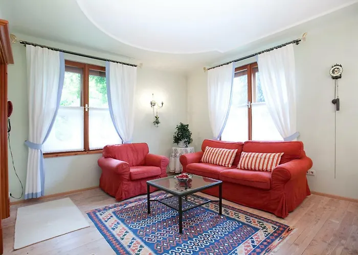 Апартаменты Im Garten - Haus Anna Грац